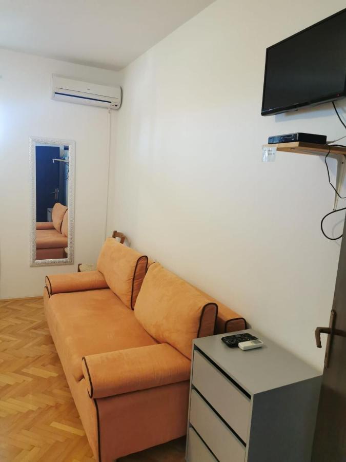 Apartments Sanja Povljana Eksteriør bilde
