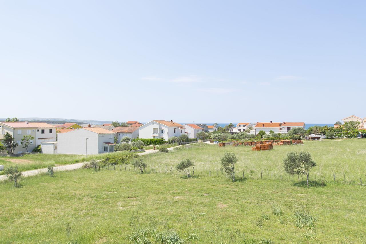 Apartments Sanja Povljana Eksteriør bilde