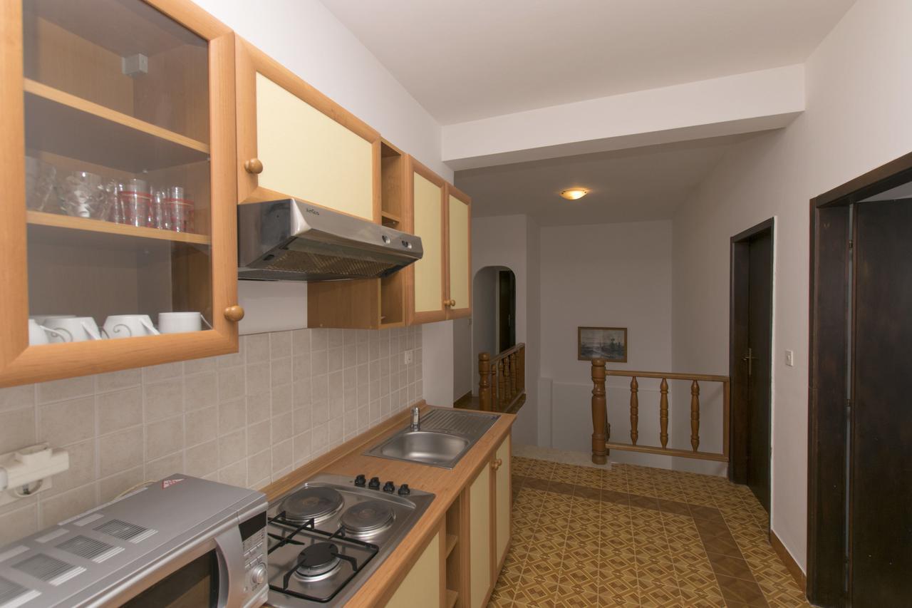 Apartments Sanja Povljana Eksteriør bilde