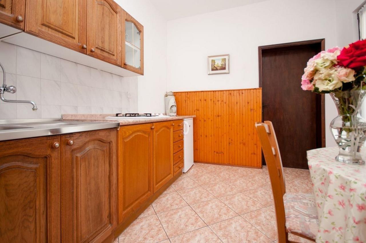 Apartments Sanja Povljana Eksteriør bilde